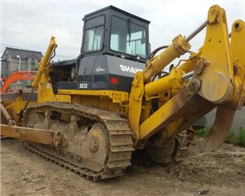 成都推土機施工作業(yè)需要注意的幾點事項