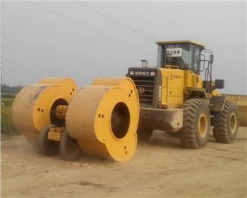 壓路機(jī)的發(fā)展史以及分類(lèi)， 成都沖擊壓路機(jī)租賃公司來(lái)解答