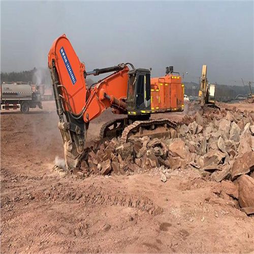 成都日立870鉤機施工作業(yè)現(xiàn)場